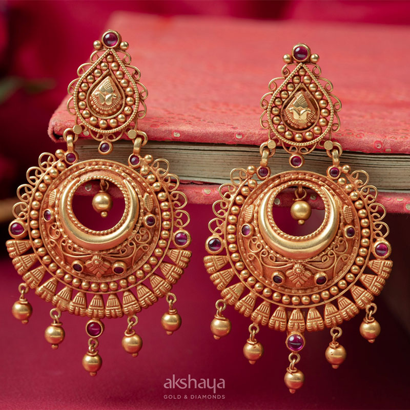 Akshaya Gold Earring GL10127