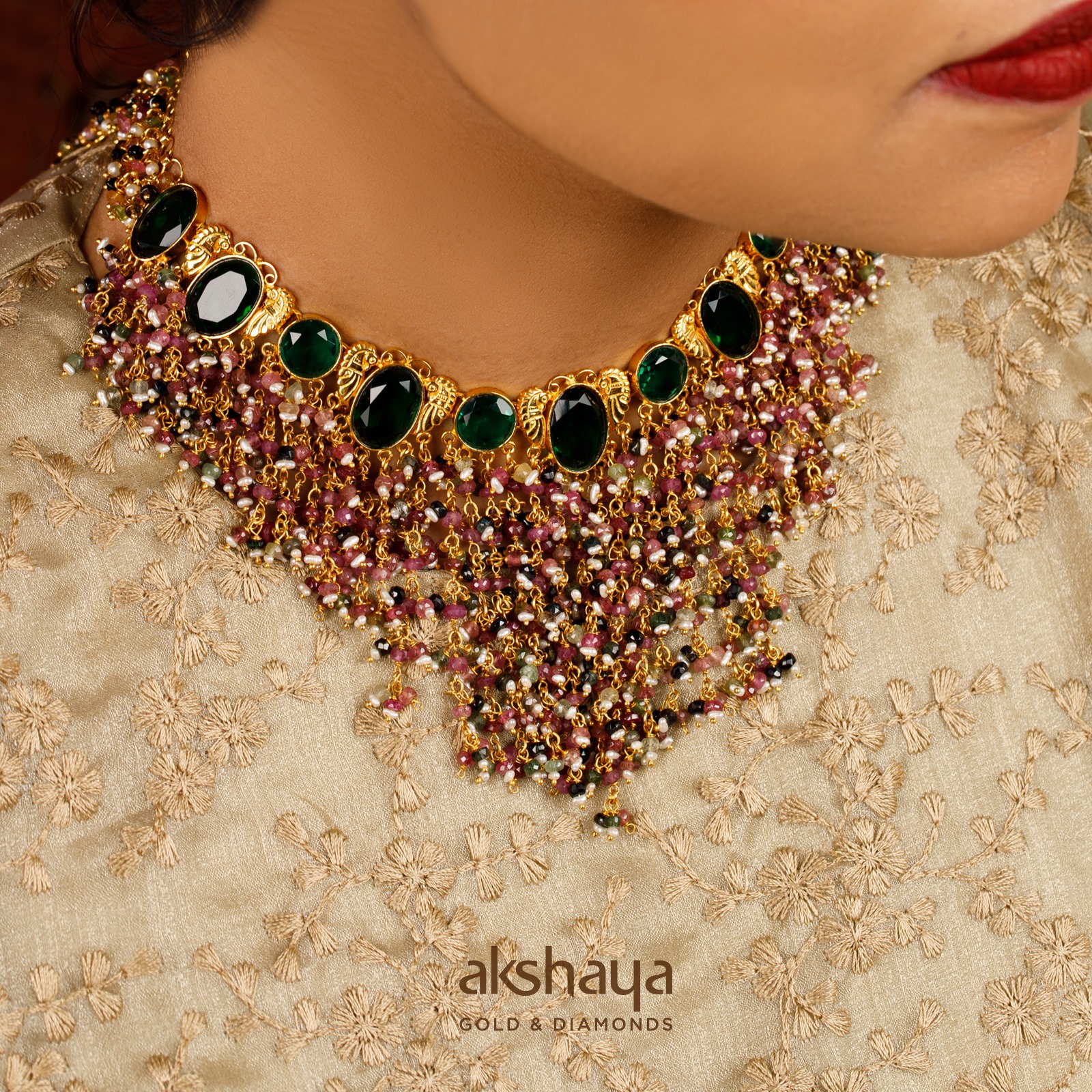 Akshaya Gold Necklace GL10250 Akshaya Gold Necklace GL10250