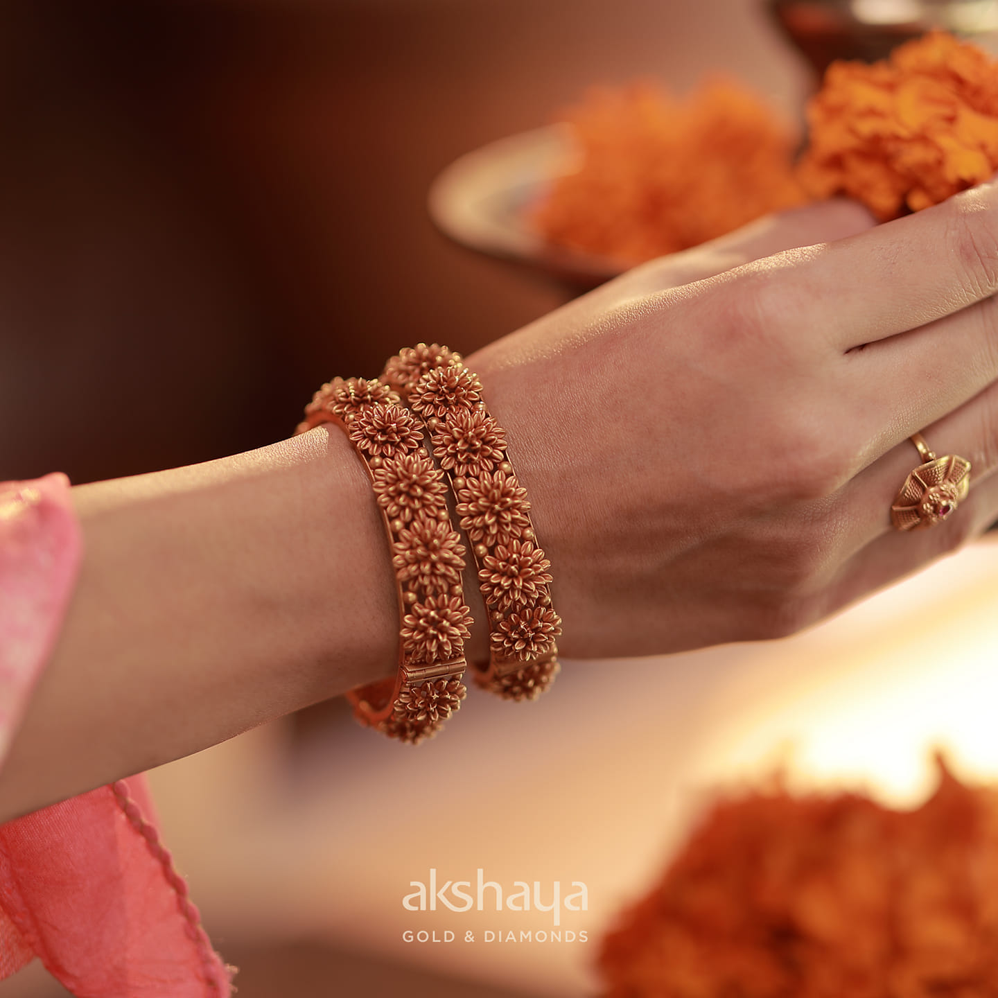 Akshaya Gold Bangle GL10326