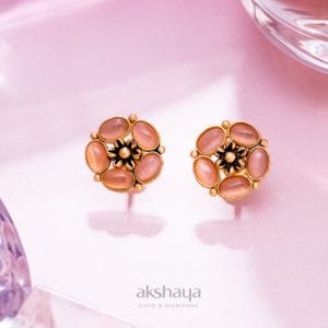 GOLD EARRING