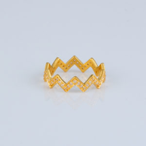 Gold Ladies Ring with Stone