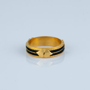 Gold Gents Ring with Stone