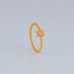 Gold Ladies Ring with stone