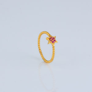 Gold Ladies Ring with Stone