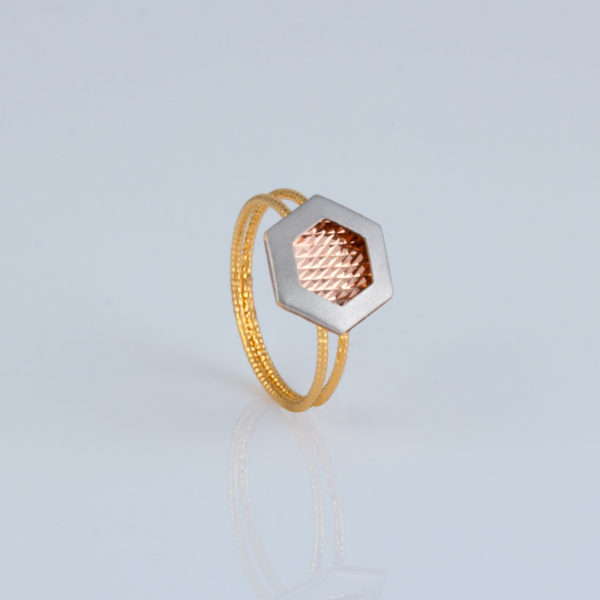 Gold Ladies Ring