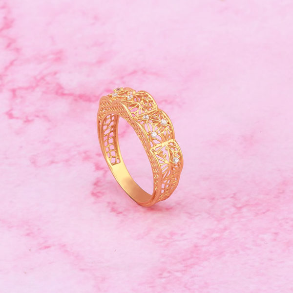 Gold Ladies Ring with Stone