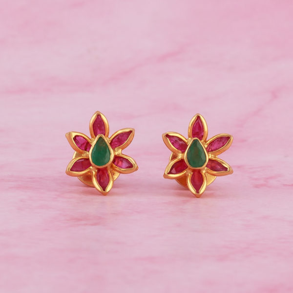 Gold Stud Earring with Stone