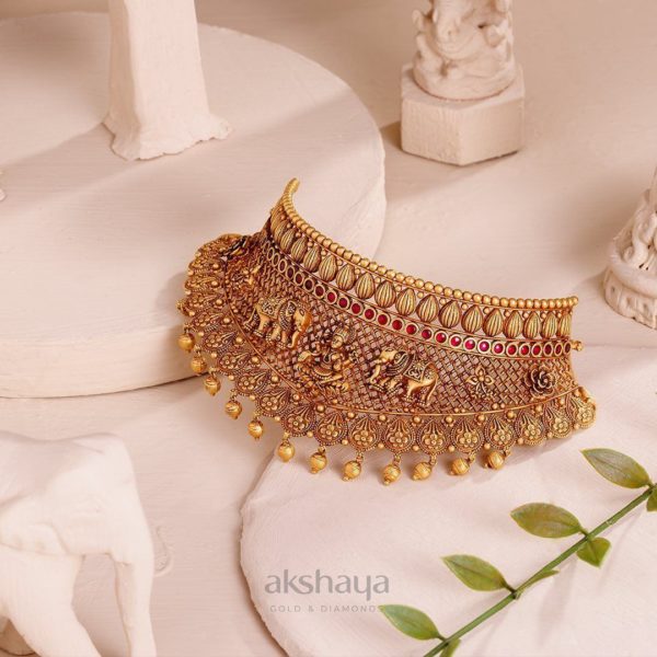Gold Necklace with Stone