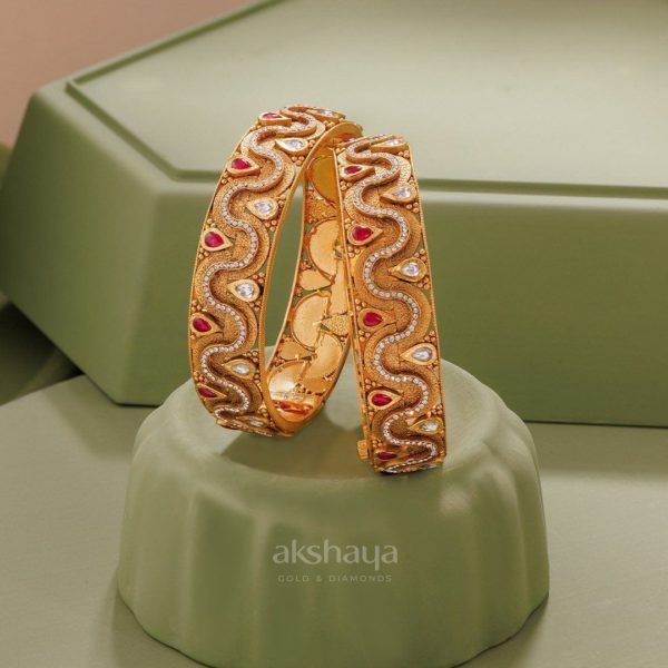 Gold Bangle with Stone