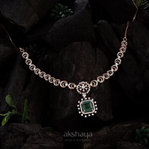 Diamond Stud Earring