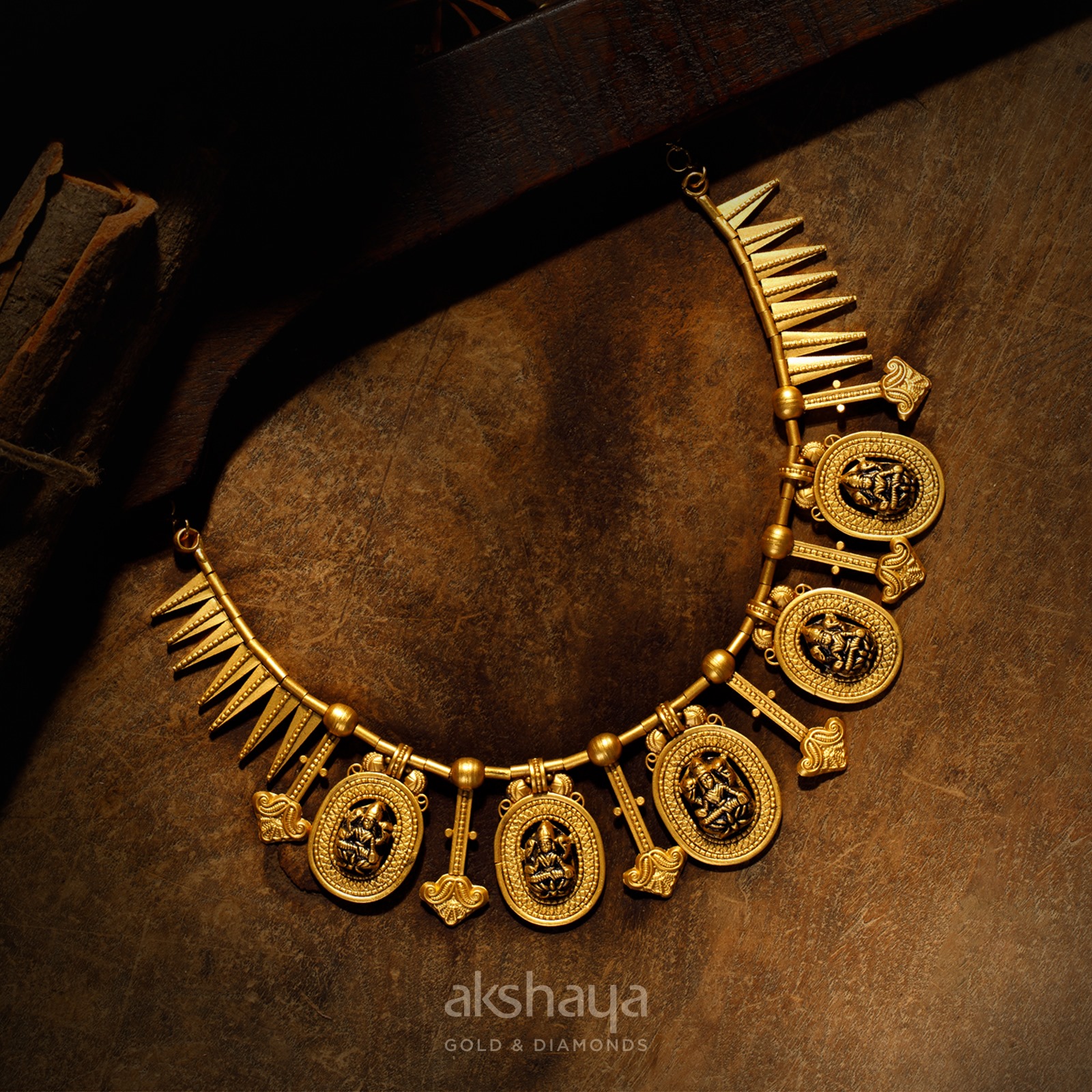 Akshaya Gold Necklace GL10263