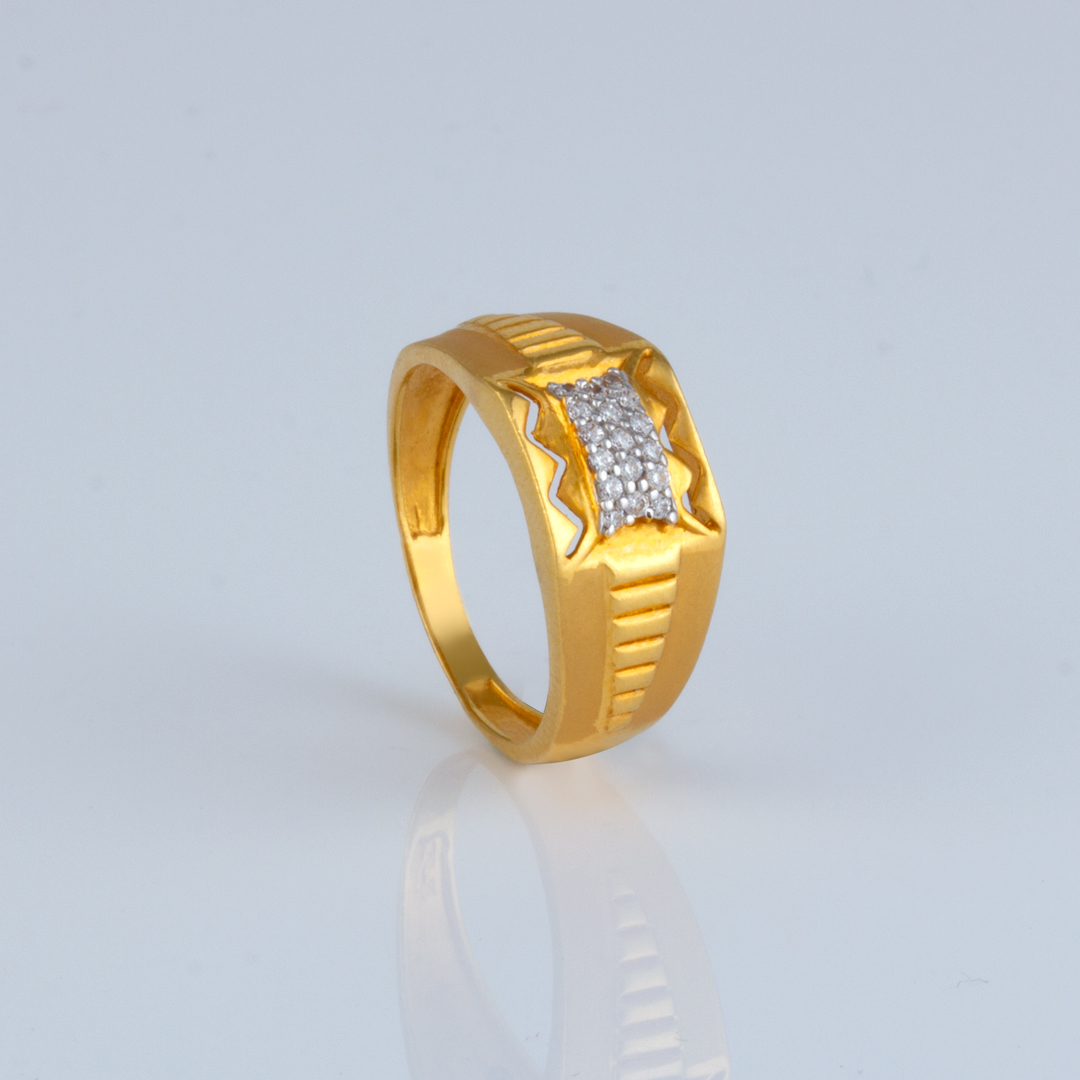 Estate 14K Yellow Gold Gents Diamond Ring - Josephs Jewelers