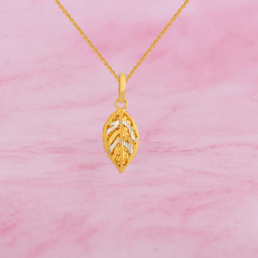 Men's Leo Necklace Pendant in Solid Gold - Atolyestone