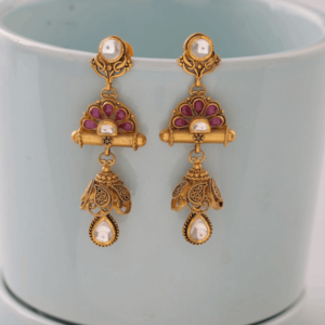 Gold Earring with Stone